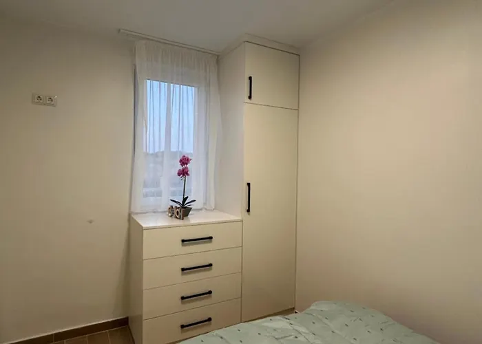 Sinemorets Blue * Sinemoretz